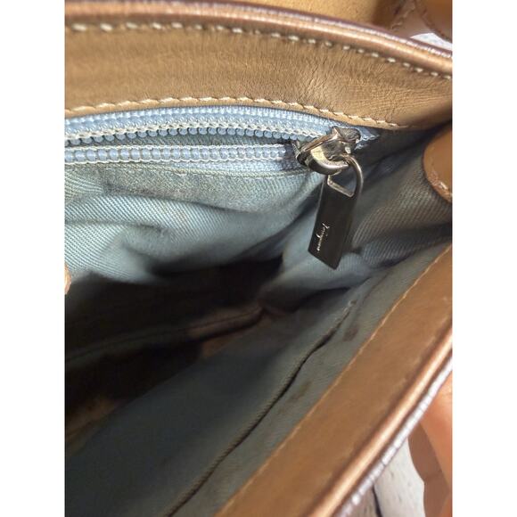 Ferragamo Leather Small Purse Wooden Closure Tan Vintage Authentic - Picture 14 of 15